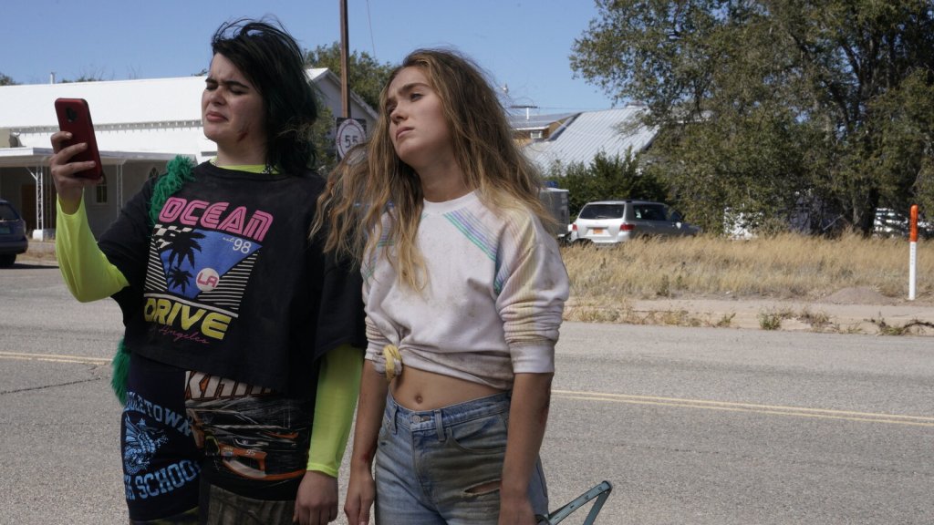 Barbie Ferreira and Haley Lu Richardson in Unpregnant