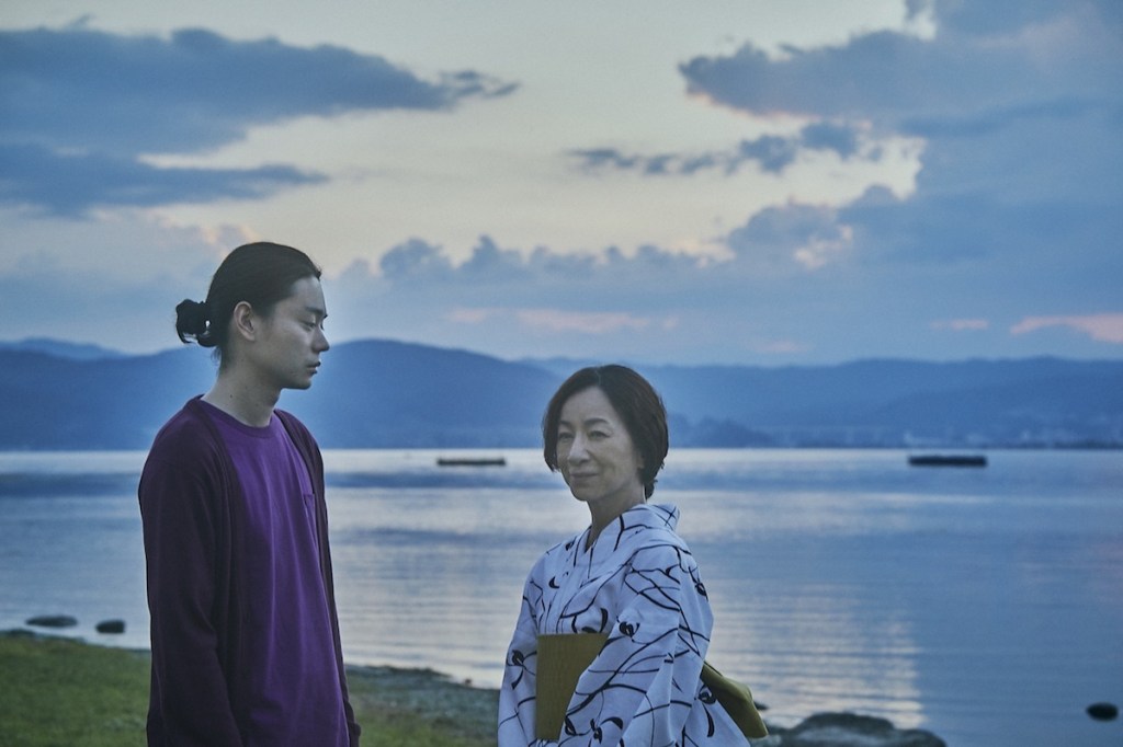 Masaki Suda and Mieko Harada in Hyakka